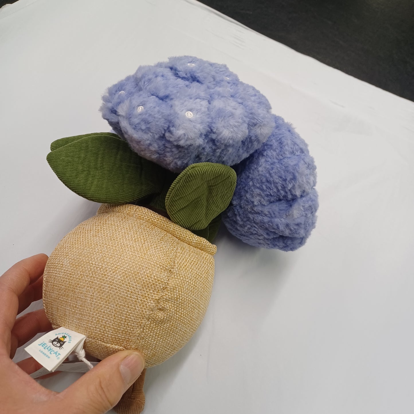 Jellycat Amuseables Hydrangea