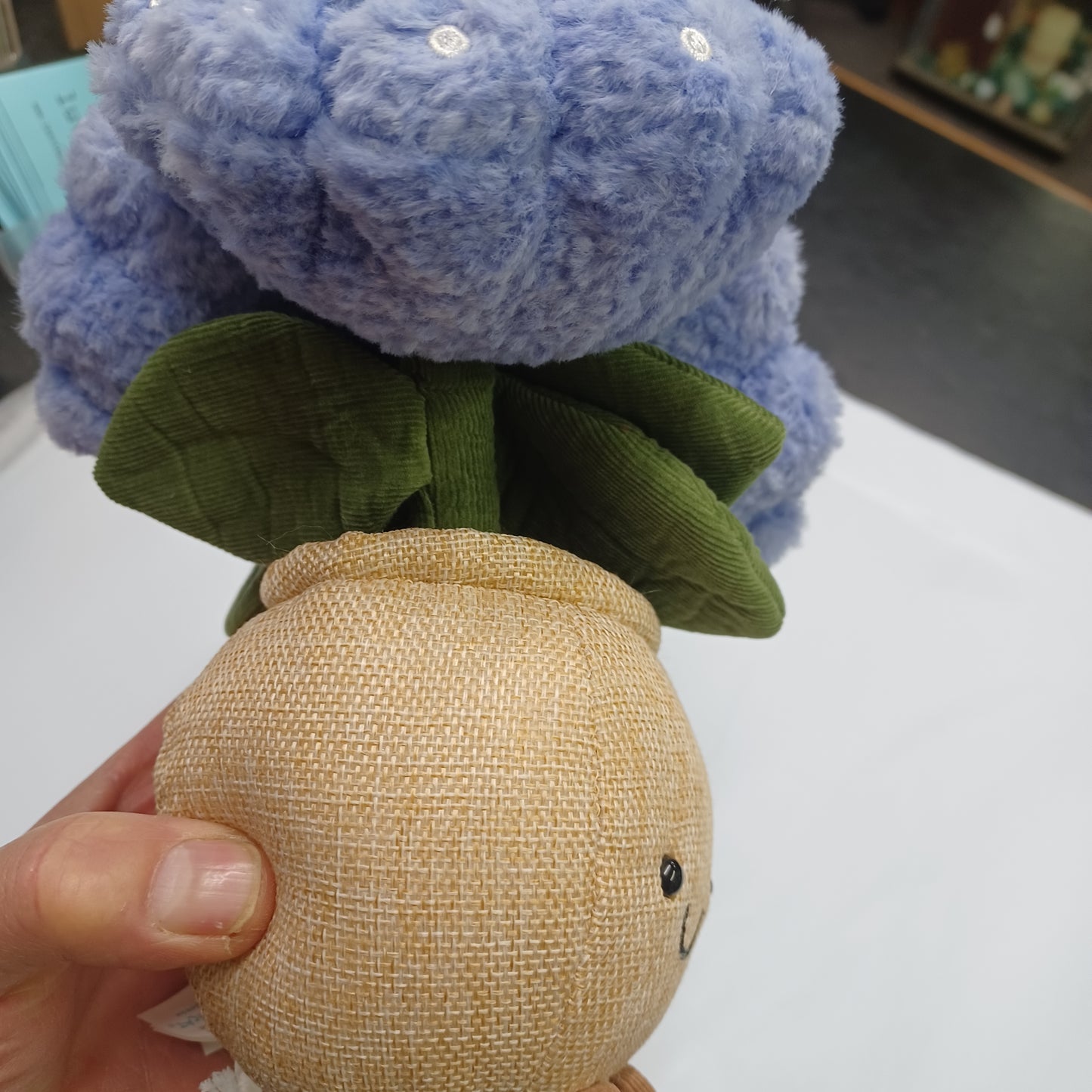 Jellycat Amuseables Hydrangea