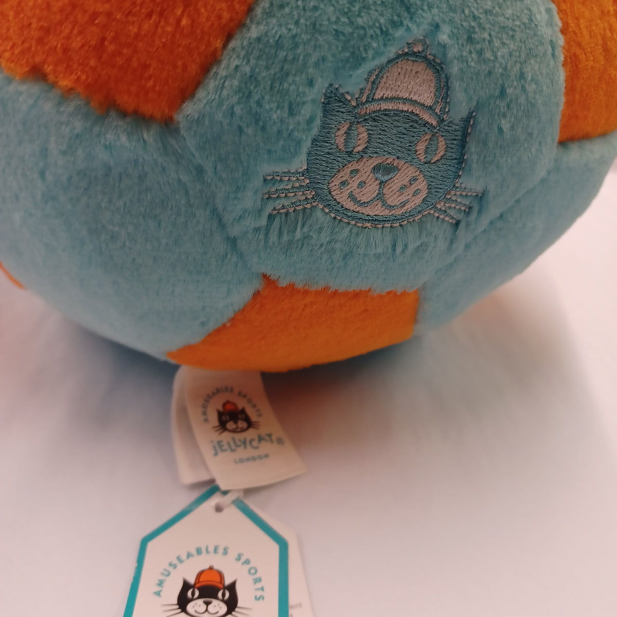 Amuseables Jellycat Football